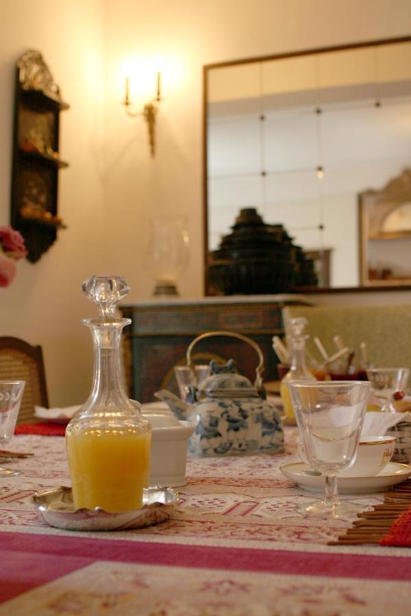 ノワイェ・シュル・スラン Le Tabellion Bed & Breakfast エクステリア 写真
