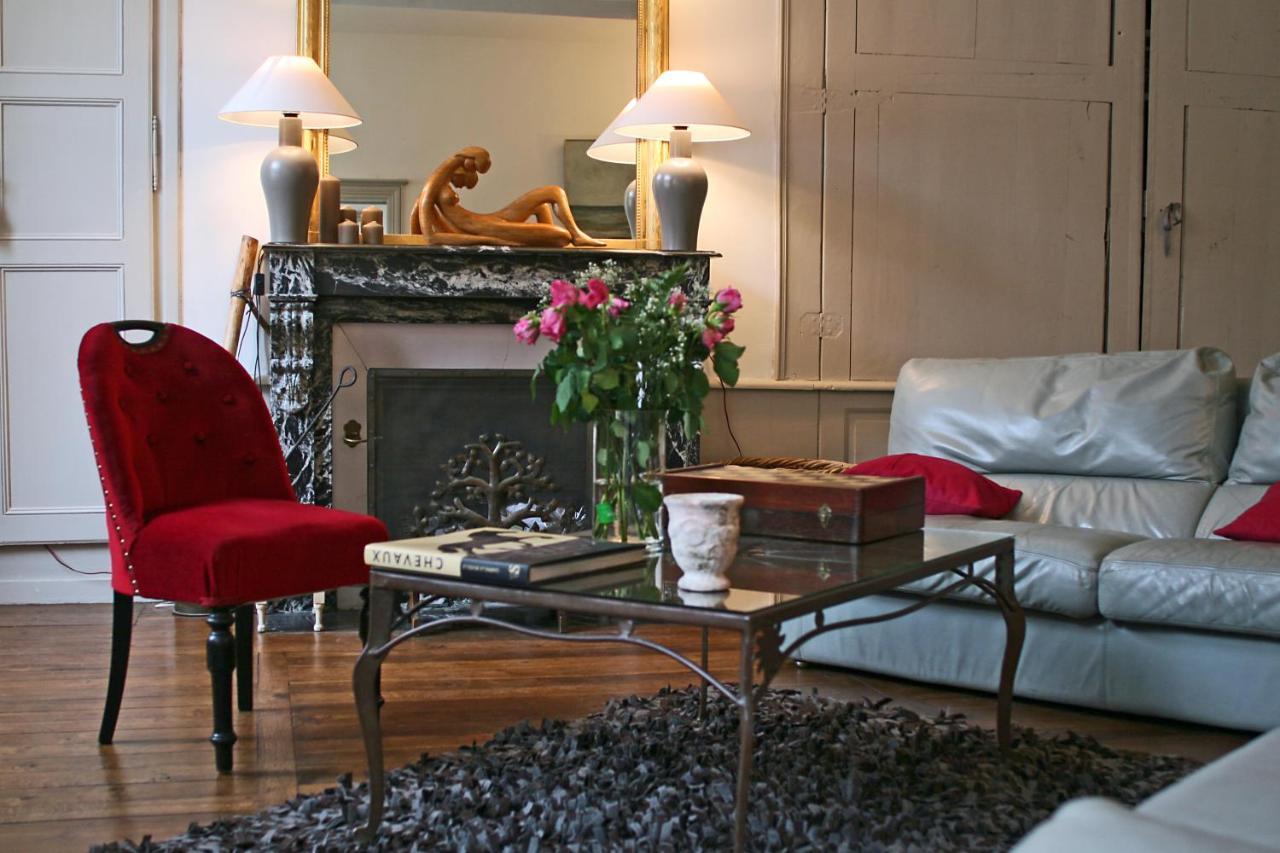 ノワイェ・シュル・スラン Le Tabellion Bed & Breakfast エクステリア 写真